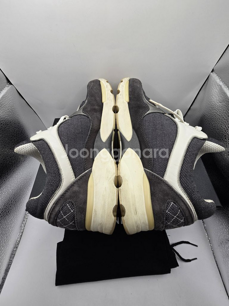 정품 샤넬스니커즈 운동화240 (37.5)--4