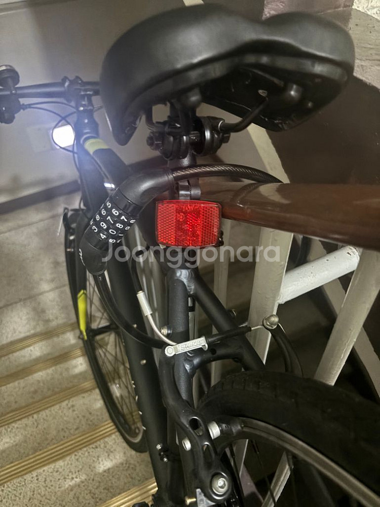 22년식 알톤 탑원 자전거 판매합니다--1