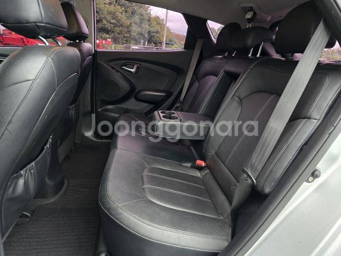 @11년식 투싼 ix 디젤 R20 2WD LX20 럭--7