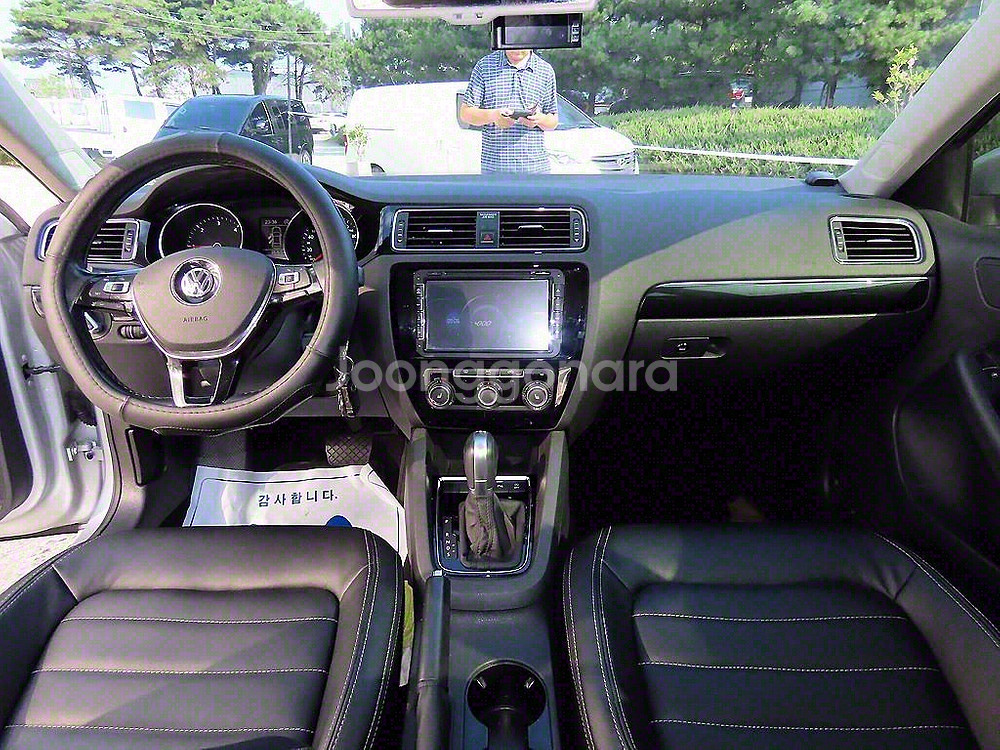 @15년식 제타(6세대) 2.0 TDI 블루모션 전--6