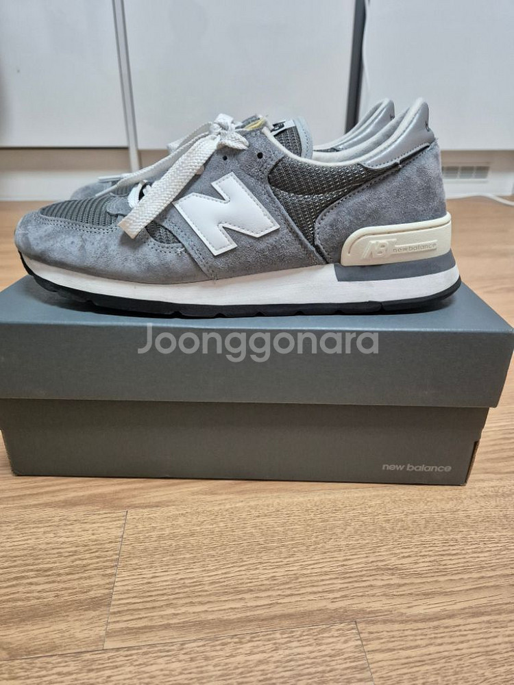 뉴발란스 990V1 285 크림발 정품--2