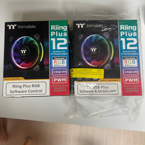 써멀테이크 Riing Plus 12 RGB TT 2개