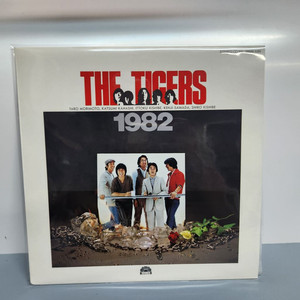 더 타이거스 THE TIGERS lp