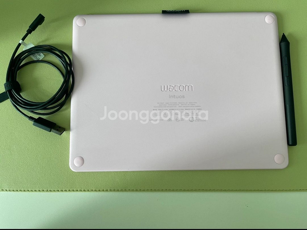 와콤 인튜어스 CTL-6100WL 블루투스 중형 타블렛--4
