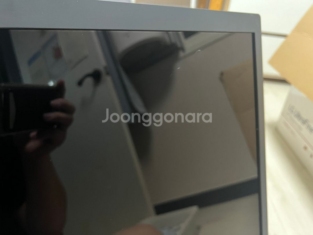 LG울트라파인 5K 27MD5KA 모니터--1