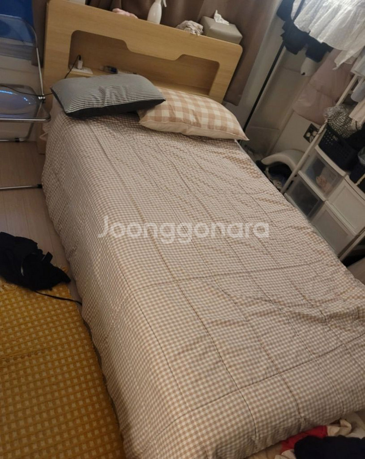 구매한지 2달된 슈퍼싱글 침대 프레임+매트릭스 팝니다--1