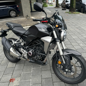 혼다 cb300r 18년 블박튜닝 abs팝니다