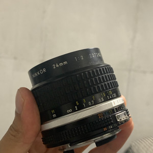 [희귀]니콘 nikkor 24mm f2 수동렌즈 mf