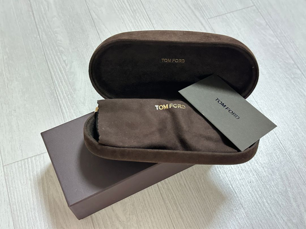 톰포드 선글라스 품명 FT0640K--1