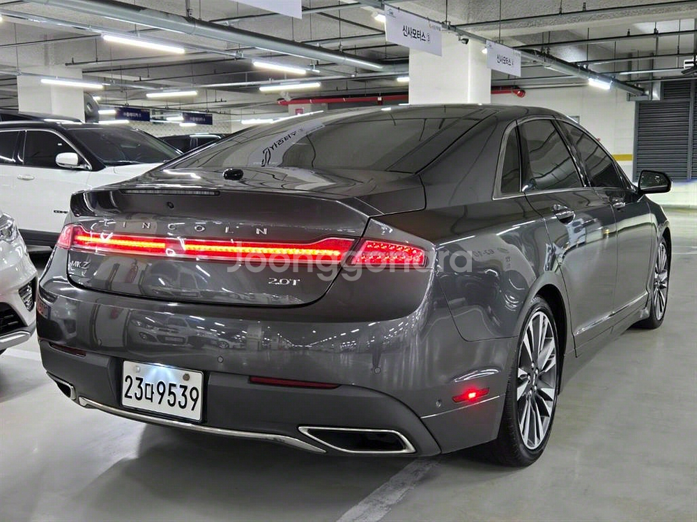 @17년식 뉴MKZ 2.0 FWD(300A) 리저브--3