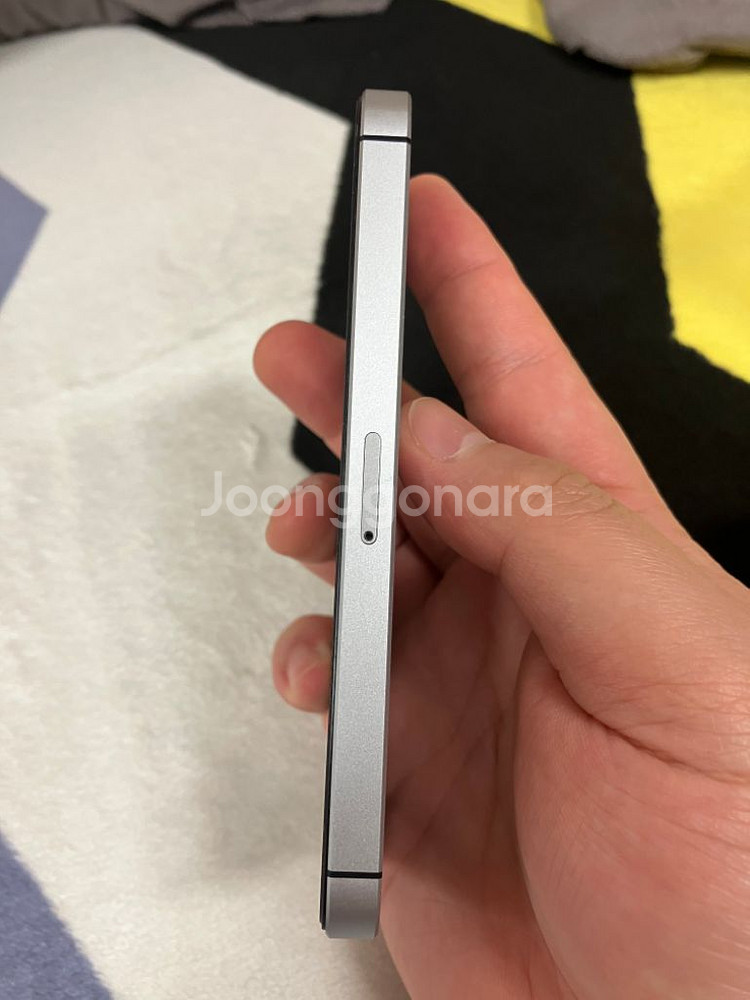 아이폰se1 (1세대) 스페이스그레이 128G 팝니다--5