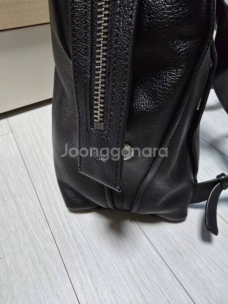 BE_GE 소가죽 백팩 가방 거의 새상품.--3