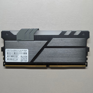 GEIL ddr4 32gb 팝니다