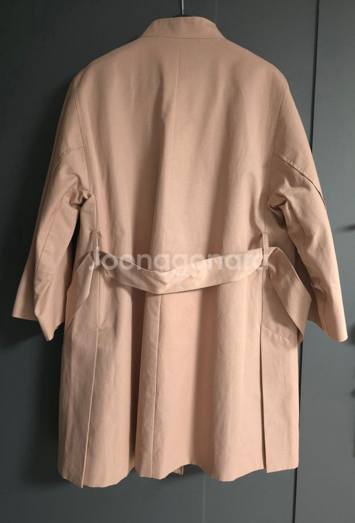 마리엘라로사티 여성 간절기 8부 트렌치 코트 새상품.--1