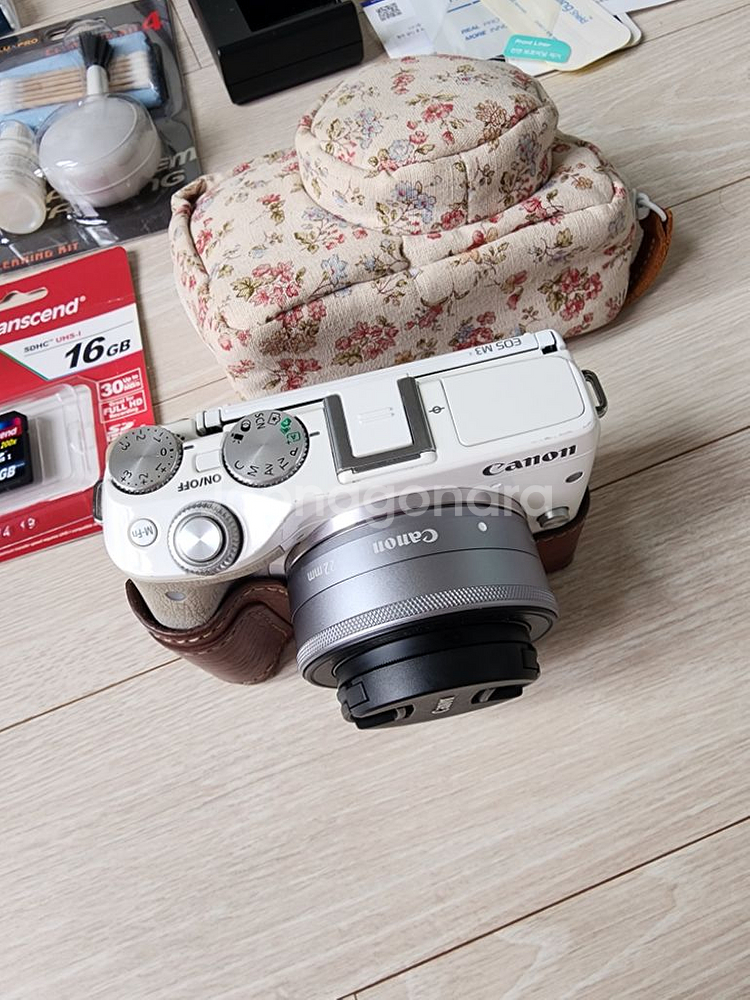 캐논 EOS M3 미러리스 카메라 +단렌즈+배터리2+필--1