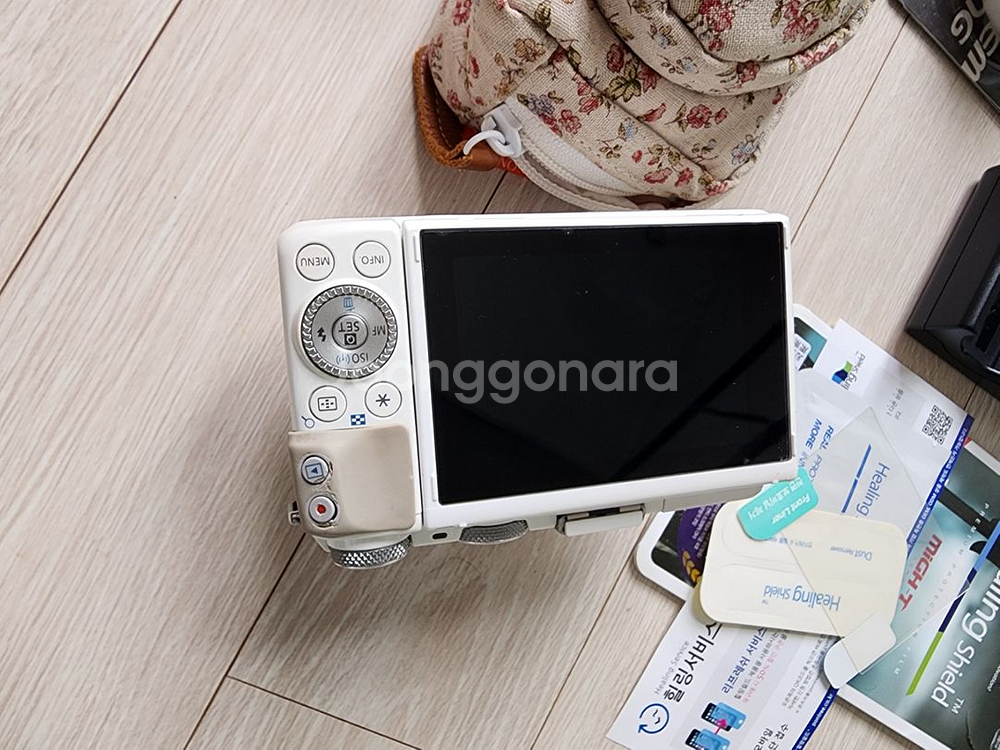 캐논 EOS M3 미러리스 카메라 +단렌즈+배터리2+필--3