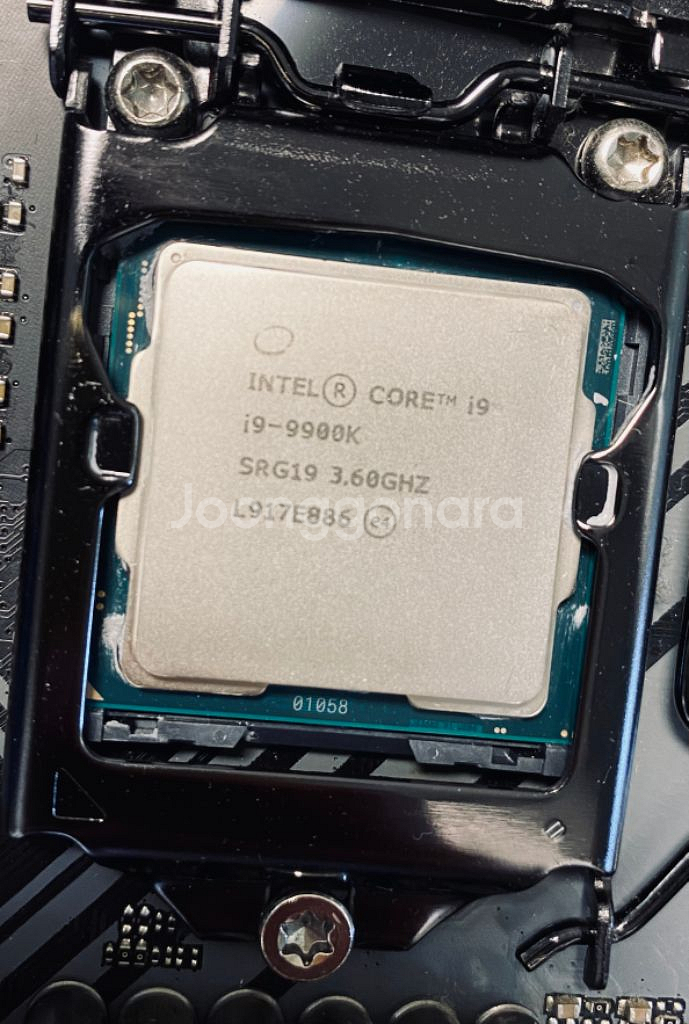 (판매완료)정품 i9-9900k 및 Asus--6