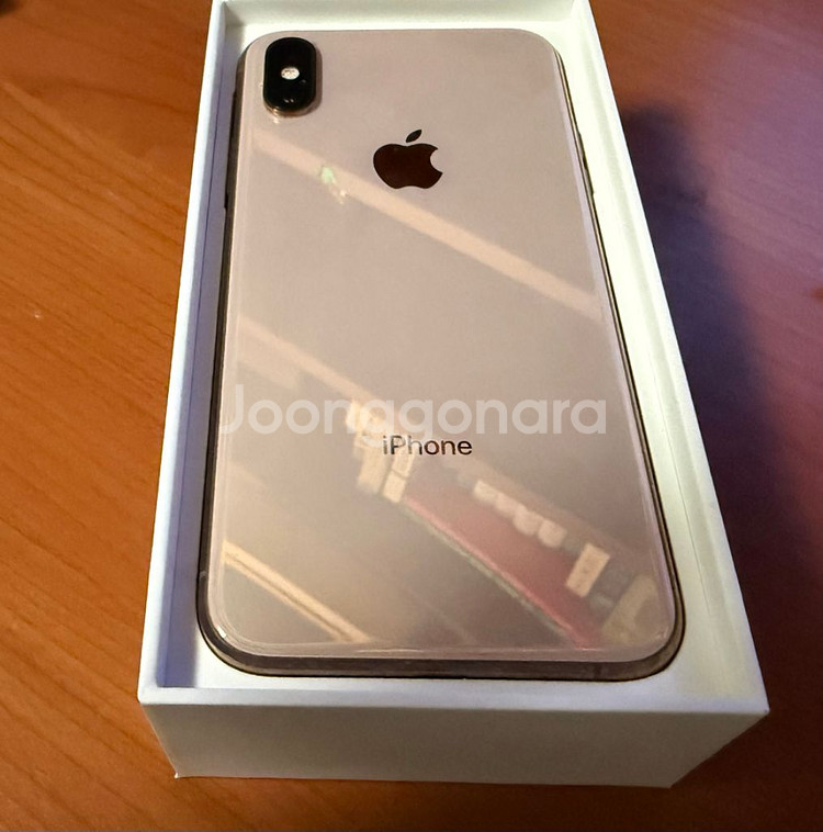 아이폰 xs 64gb 샴페인골드(25일까지만 판매)--1