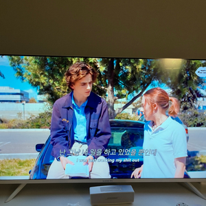 구글티비 와이드뷰 화이트 에디션 FHD LED TV •