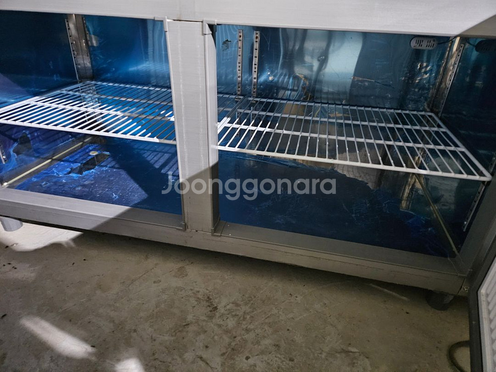 테이블반찬냉장고+진열쇼케이스 판매합니다.--1