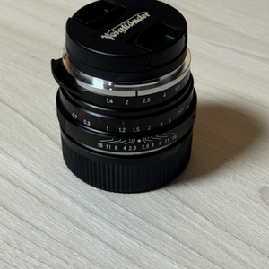 보이그랜더 녹턴 40mm f1.4 MC