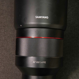 삼양 85mm f1.4 소니FE 마운트