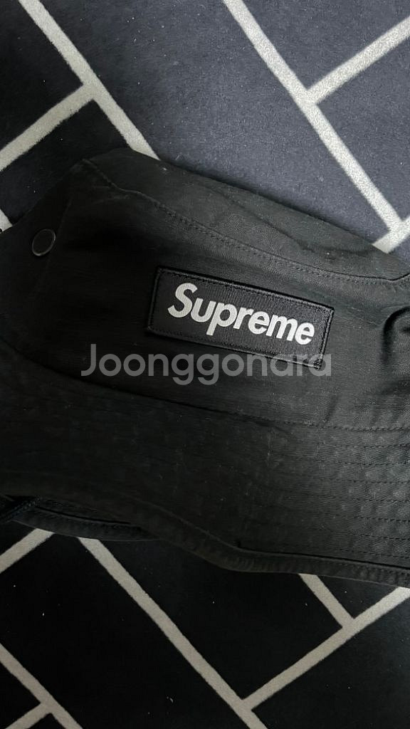 (M-L) 23fw 슈프림 부니햇--0