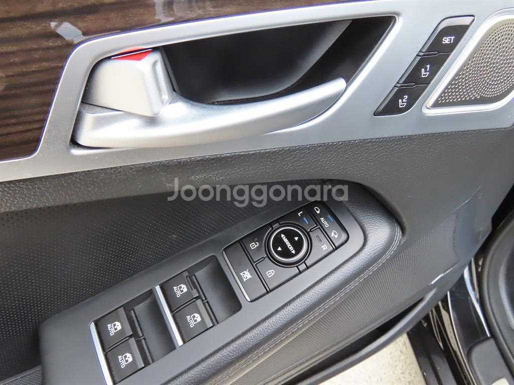 @17년식 G80 3.3 GDi AWD 프리미엄 럭셔--9