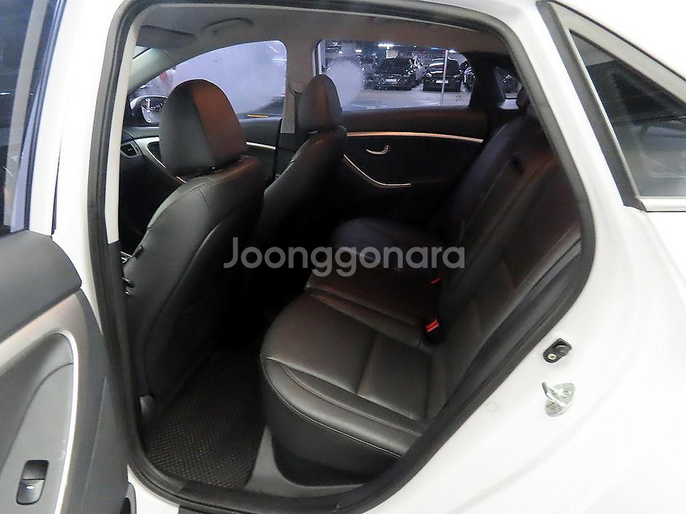 @14년식 신형 i30 1.6 VGT PYL 전국최저--6