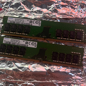 삼성렘 램 DDR4-3200 16기가 (8*2) 판매