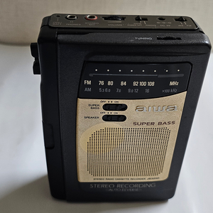 AIWA HS JS325D 워크맨 작동품