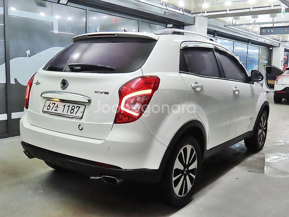 @14년식 뉴 코란도C 2.0 AWD 어드벤처 에디션--3