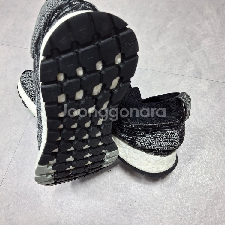 아디다스 PUREBOOST RBL LTD 러닝화 260--3