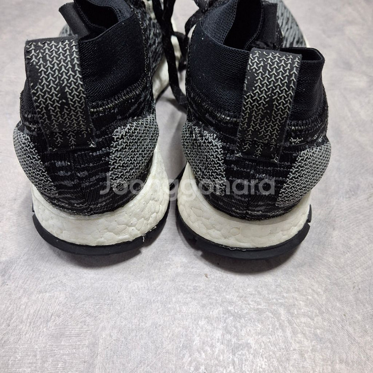 아디다스 PUREBOOST RBL LTD 러닝화 260--5