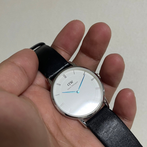 다니엘 웰링턴 뎀퍼 블루핸즈 36mm