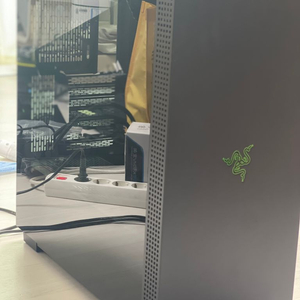 레이저 토마호크 atx RAZER TOMAHAWKATX