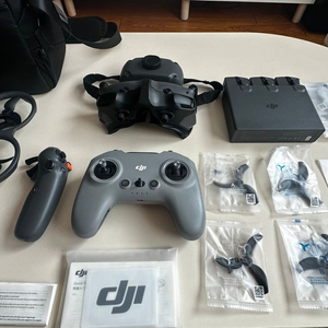 DJI 아바타 2 플라이 모어 콤보 + 조종기2 포함