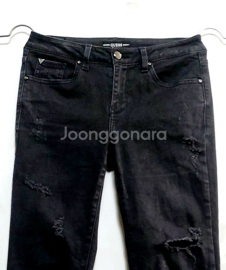 게스 여성블랙진26/스판/찢청 스키니진--1