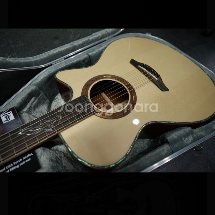 푸르크 어쿠스틱 통기타 Furch Red GC-LC--3