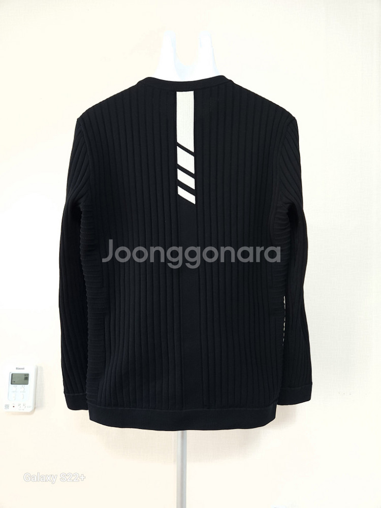 데상트 골프 라운드넥 니트(100)--1