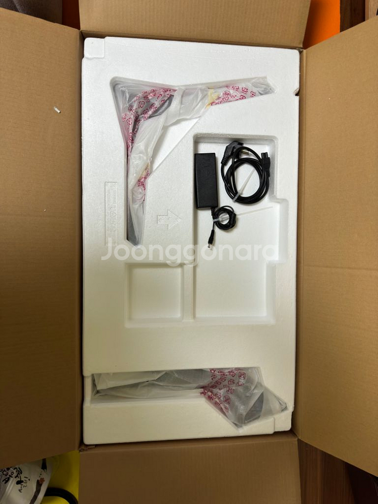32GK850F 게이밍 모니터 (파손)부품용 판매합니다--5