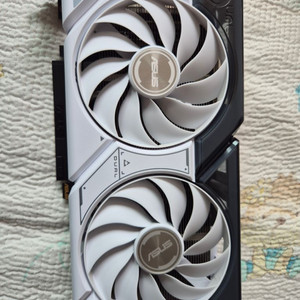 asus dual rtx4060 08g oc 팝니다