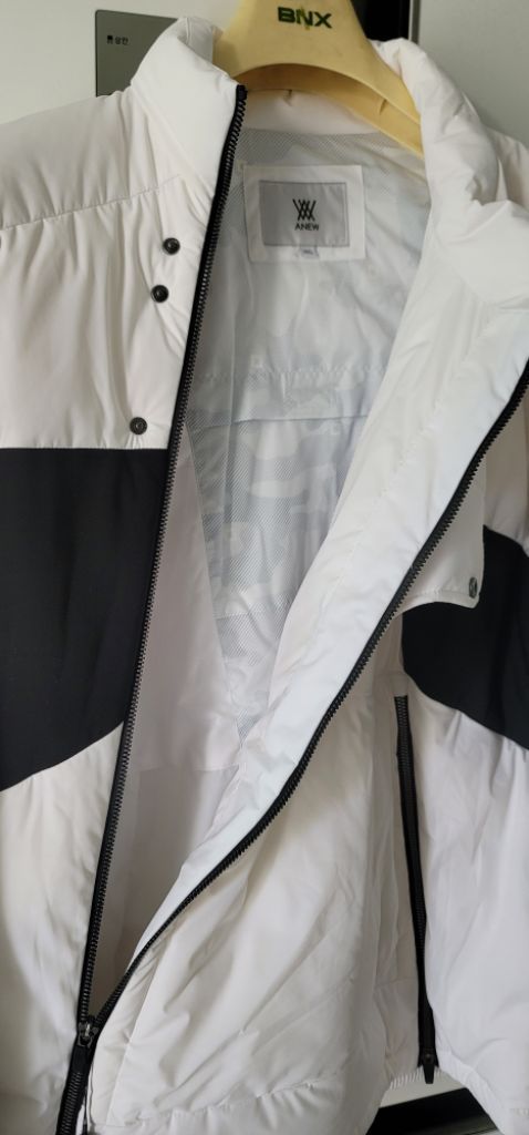 어뉴 구스 바람막이 점퍼--3