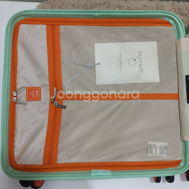 18인치캐리어 하트시티 그린 진열용 새상품--4