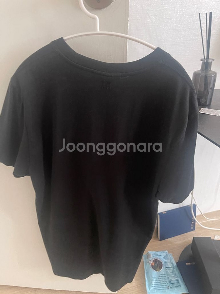 아미 ami 반팔티 m사이즈--1