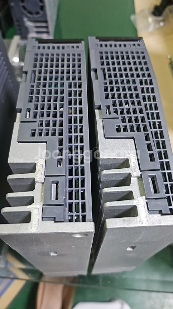 MR-J4-20A 2개보유 한개가격--2