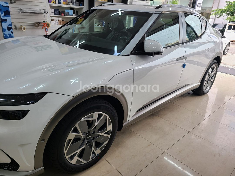 제네시스 gv60 스탠 2만키로 시세대비 500저렴 급--1