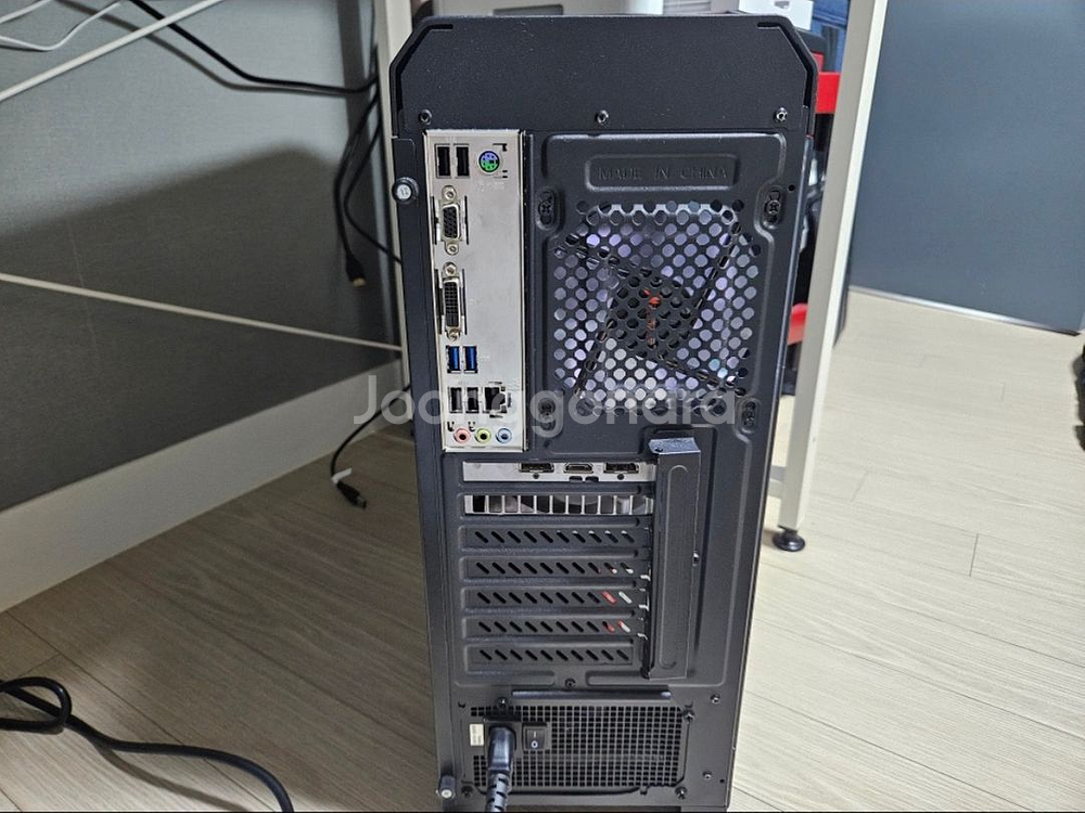 게이밍 컴퓨터 데스크탑 인텔 i5-9400f 16GB--3