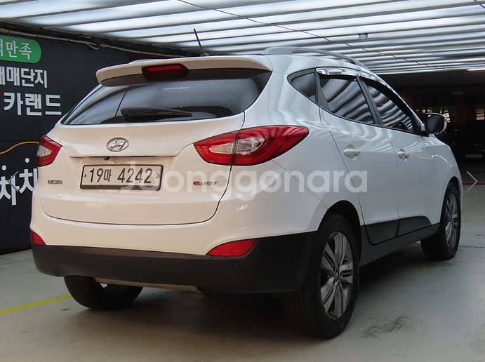 @14년식 뉴투싼 ix 디젤 R2.0 2WD 스마트--3