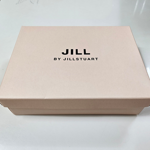 JILL BY JILLSTUART 질바이질스튜어트 상자